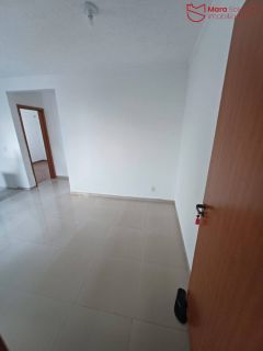 Apartamento á venda no cond. Solar das Palmeiras - Abrantes.