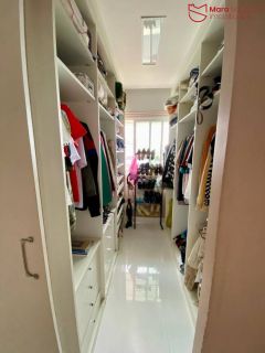 Apartamento no condomínio Atlântico Ville, 2/4 suite e closet, uma moradia que reflete o espírito vibrante de Jardim Armação.