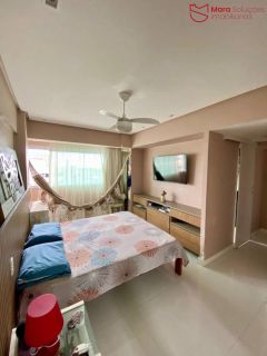 Apartamento no condomínio Atlântico Ville, 2/4 suite e closet, uma moradia que reflete o espírito vibrante de Jardim Armação.