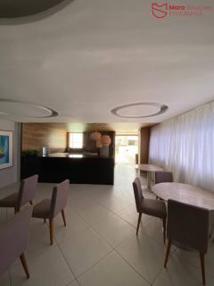 Apartamento no condomínio Atlântico Ville, 2/4 suite e closet, uma moradia que reflete o espírito vibrante de Jardim Armação.