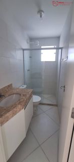 Apartamento 2/4 com suíte e varanda dentro do Foz de Joanes.