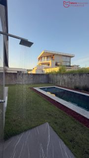 Casa Para locação no Alphaville Litoral Norte 3.