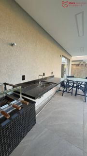 Casa Para locação no Alphaville Litoral Norte 3.