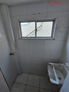 Excelente apartamento de 2 quartos em Itapuã.