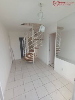 Cobertura para venda com 2/4 no Condomínio Vila Real Life -  Jardim das Margaridas.