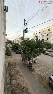 Apartamento 2/4 no cond. mar de Abrantes.