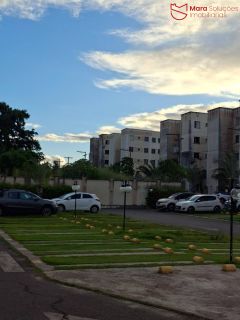 Apartamento 2/4 com piscina em Abrantes.