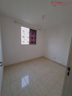 Apartamento 2/4 com piscina em Abrantes.
