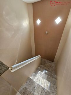 Casa duplex mobiliada  para locação  em ipitanga - frente mar.