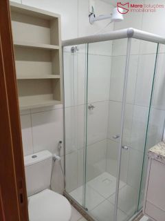 Apartamento a poucos metros da praia com vista mar no Praia do Flamengo – 2/4 com suíte, 68m², todo climatizado, 2 vagas e porteira fechada – pronto para morar!