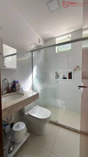 Casa térrea em condomínio fechado | 3/4 com suíte | Nascente | Solar de Abrantes.