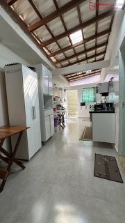 Casa térrea em condomínio fechado | 3/4 com suíte | Nascente | Solar de Abrantes.