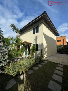 Locação em Abrantes | Casa Duplex Semi Mobiliada, R$ 4.000,00.