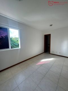 Locação em Abrantes | Casa Duplex Semi Mobiliada, R$ 4.000,00.