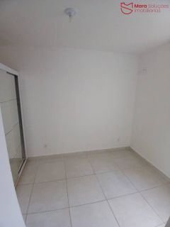 Apartamento mobiliado térreo 2/4 no Solar dos Mares com lazer completo.