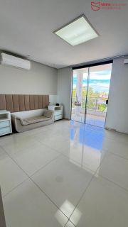 CASA DE ALTO PADRÃO PARA LOCAÇÃO – BURAQUINHO  Exclusividade, conforto e liberdade em uma das melhores regiões de Lauro de Freitas.