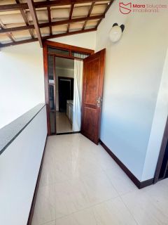 Casa de alto padrão em Vilas do Atlântico – localização privilegiada