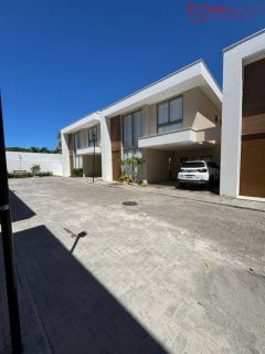 CASA À VENDA | Condomínio Jaguar – Av. Priscila Dutra