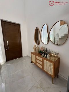 CASA À VENDA | Condomínio Jaguar – Av. Priscila Dutra