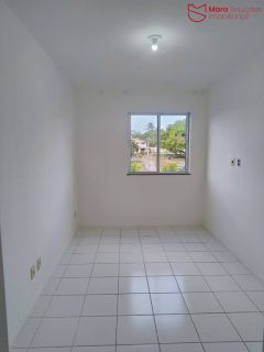 Apartamento 2/4 no Bosque da Aldeia com vista livre