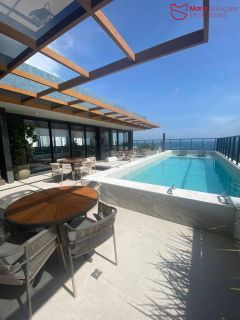 BLUE BARRA - 1/4 Mobiliado com 30m² | Andar Alto