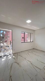 Locação R$3.500 | Casa 3 Suítes a 200m da Praia de Ipitanga