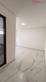 Locação R$3.500 | Casa 3 Suítes a 200m da Praia de Ipitanga