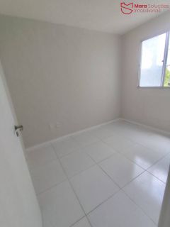 Apartamento Reformado 2/4 no Condomínio Vista do Vale