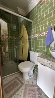 Casa Semimobiliada com 2 Suítes no Centro de Lauro de Freitas