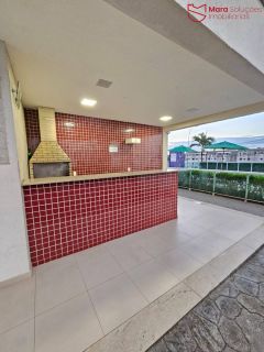 Apartamento 2/4 com planejados e porcelanato para aluguel no Parque Solar das Palmeiras.