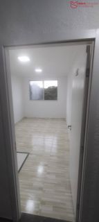 Apartamento 2/4 reformado à venda no Residencial Alto do Picuaia