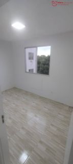 Apartamento 2/4 reformado à venda no Residencial Alto do Picuaia