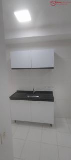 Apartamento 2/4 reformado à venda no Residencial Alto do Picuaia