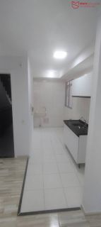 Apartamento 2/4 reformado à venda no Residencial Alto do Picuaia