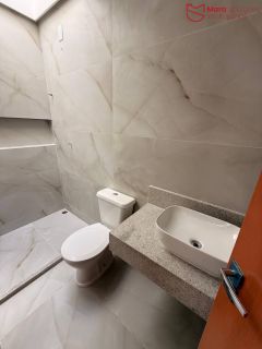 Casa térrea à venda no Condomínio Vila Florença, em Abrantes.