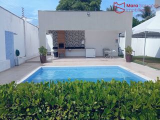 Casa 4/4 com 3 suítes e armários planejados no Residencial Atlantis