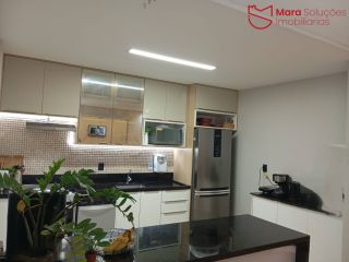 Casa 4/4 com 3 suítes e armários planejados no Residencial Atlantis