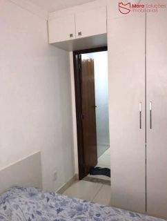 Casa Triplex em Condomínio em Ipitanga