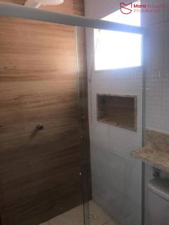 Casa Triplex em Condomínio em Ipitanga