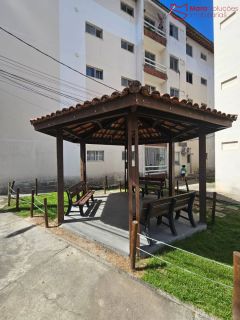 Apartamento térreo à venda no Condomínio Family