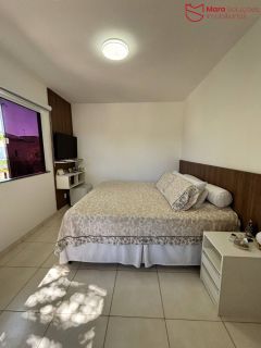 Casa á venda com 4/4 em Buraquinho | Churrasqueira | SPA | Energia solar.