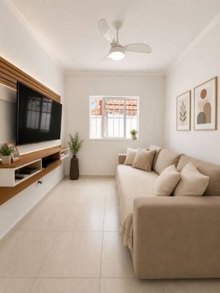 Excelente casa térrea de rua, totalmente solta, ampla, estruturada e pronta para financiamento.
