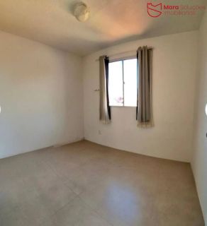 Apartamento 2/4 em Itapuã - Villaggio do Alto.