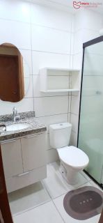 APARTAMENTO 2/4 REFORMADO E SEMI MOBILIADO À VENDA.