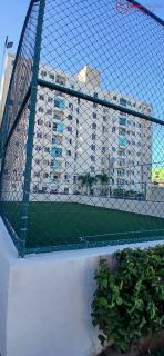 APARTAMENTO 2/4 REFORMADO E SEMI MOBILIADO À VENDA.