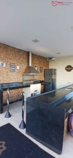 APARTAMENTO 2/4 REFORMADO E SEMI MOBILIADO À VENDA.