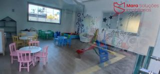 APARTAMENTO 2/4 REFORMADO E SEMI MOBILIADO À VENDA.