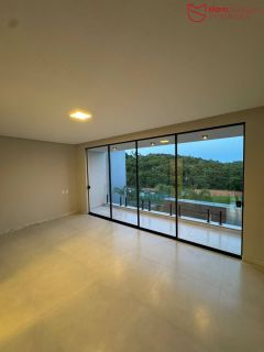 EXCELENTE CASA À VENDA - Alphaville Litoral Norte 3