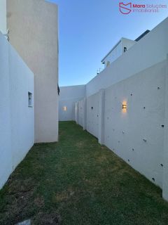 EXCELENTE CASA À VENDA - Alphaville Litoral Norte 3