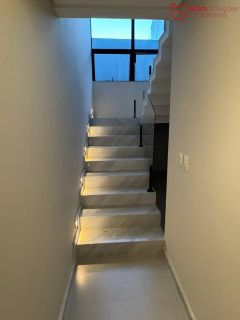 EXCELENTE CASA À VENDA - Alphaville Litoral Norte 3